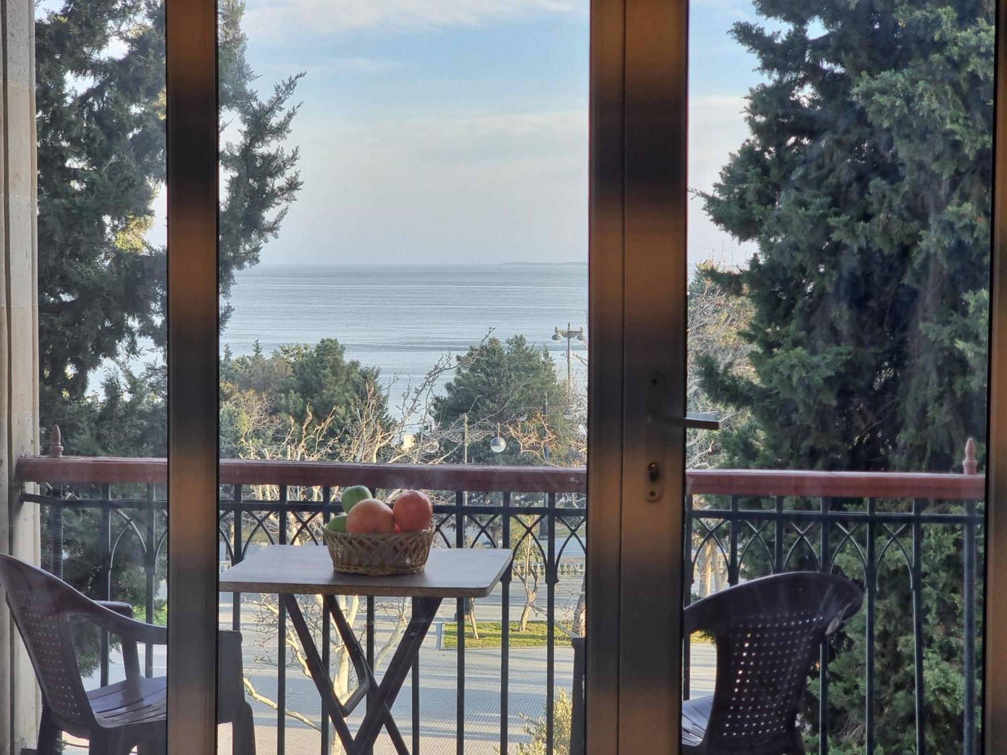 Old City Sea View Apartment Баку Екстер'єр фото